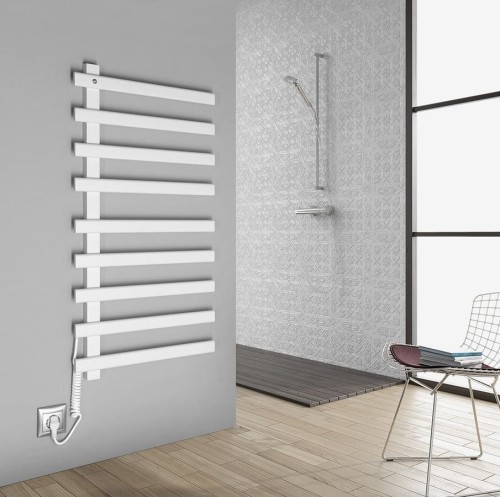 ELCOR elektryczna suszarka na ręczniki 480x920x50mm, 128W, biały mat