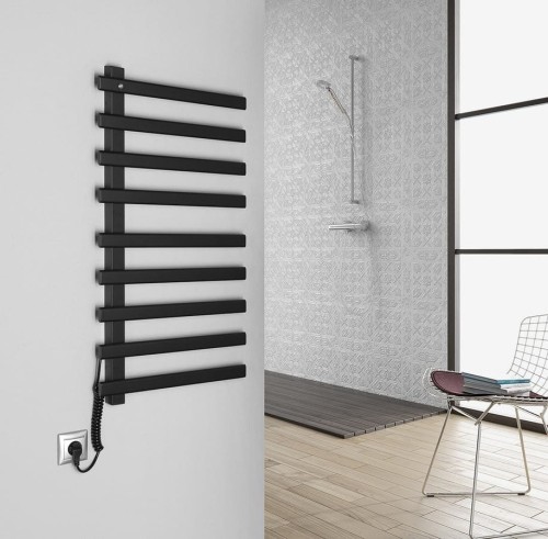 ELCOR elektryczna suszarka na ręczniki 480x920x50mm, 128W, czarny mat
